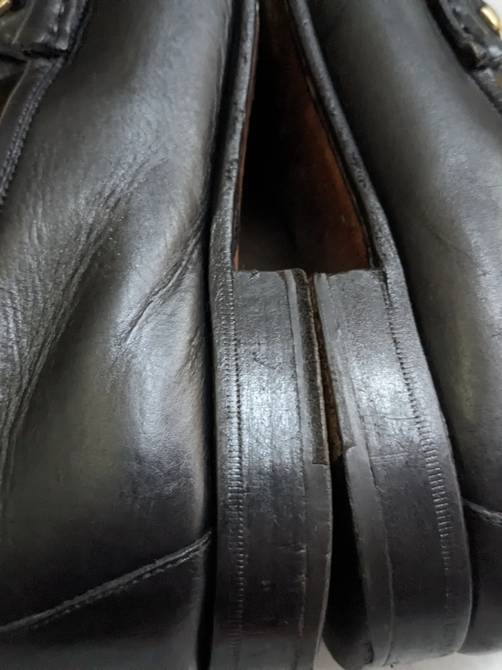 Gucci Black Leather Horsebit Loafers - Classic Men’s Dress Shoes 9.5 D Slip Ons